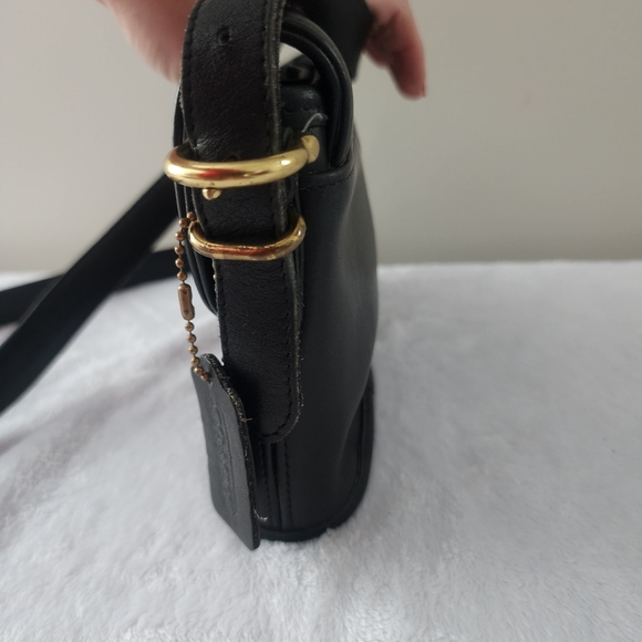 Vintage leather Coach *9801 - Picture 10 of 11